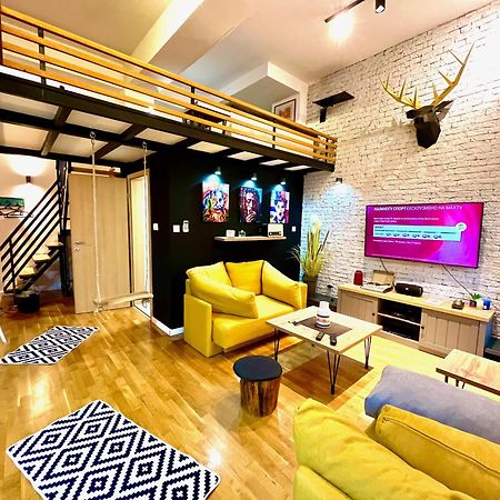 Lifestyle Gallery Apartment Skopje Bagian luar foto