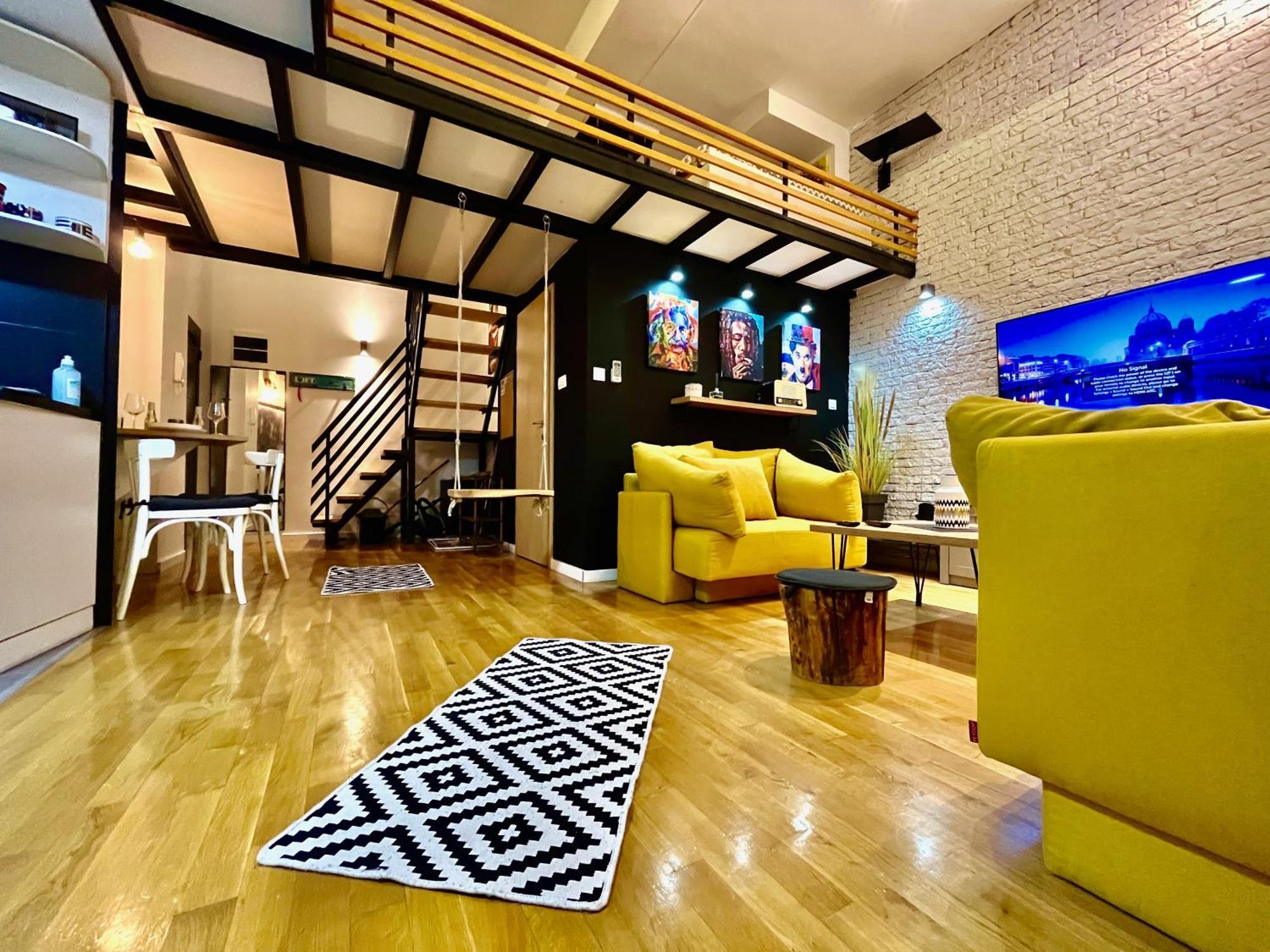 Lifestyle Gallery Apartment Skopje Bagian luar foto